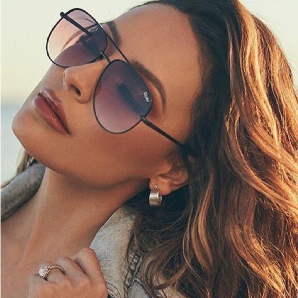 Limited no longer available Quay x Desi Sahara sunnies 😎